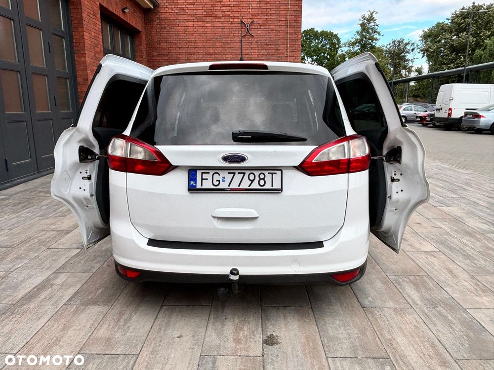 Ford Grand C-MAX - 14