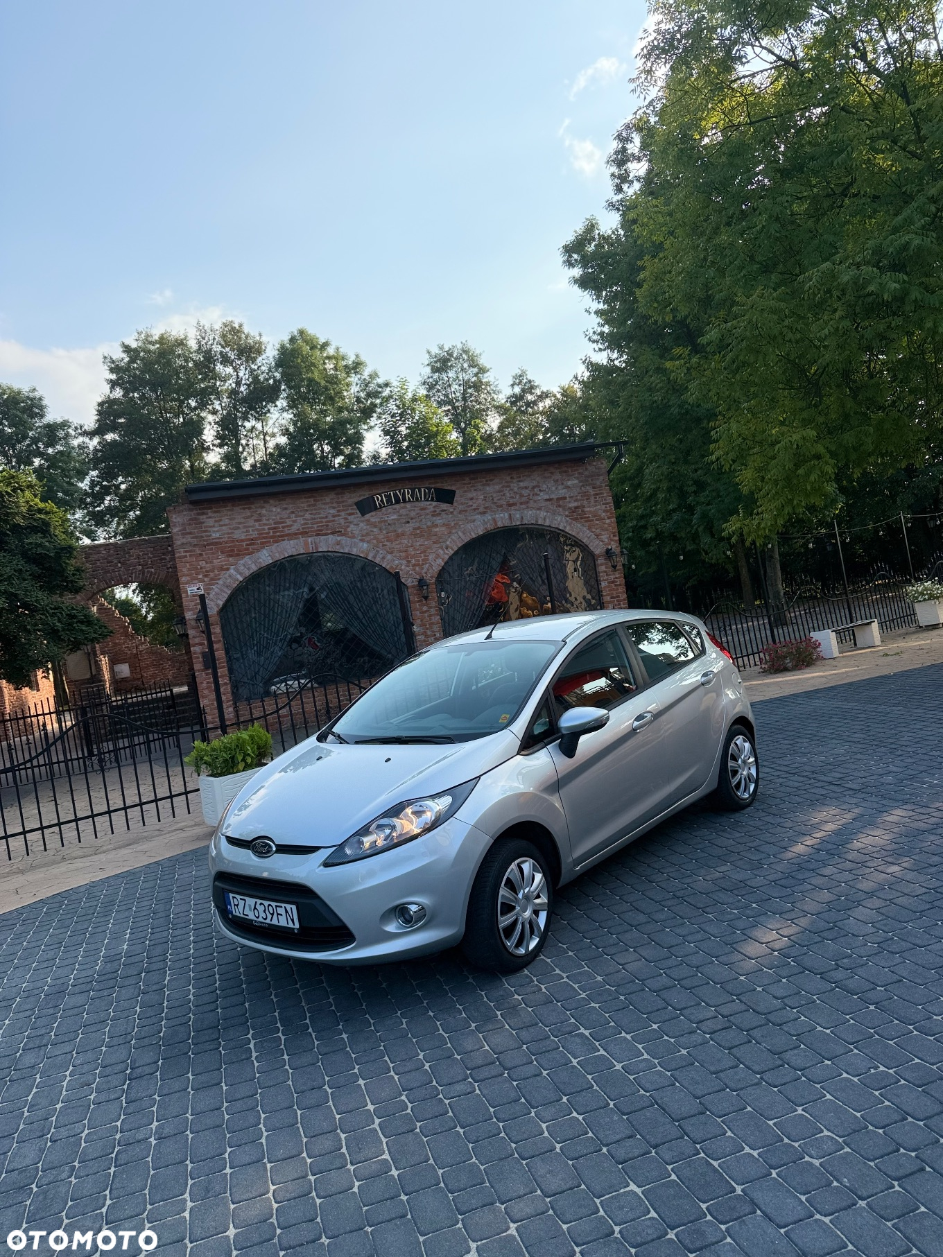 Ford Fiesta 1.25 Ambiente - 2