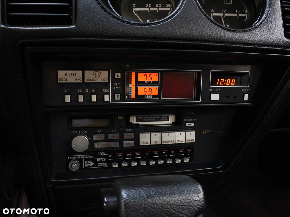 Nissan 300 ZX Standard - 13