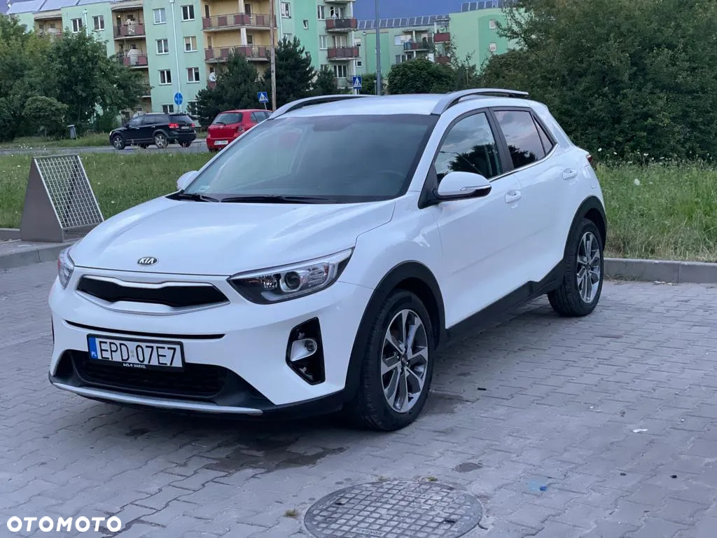 Kia Stonic 1.4 L - 4