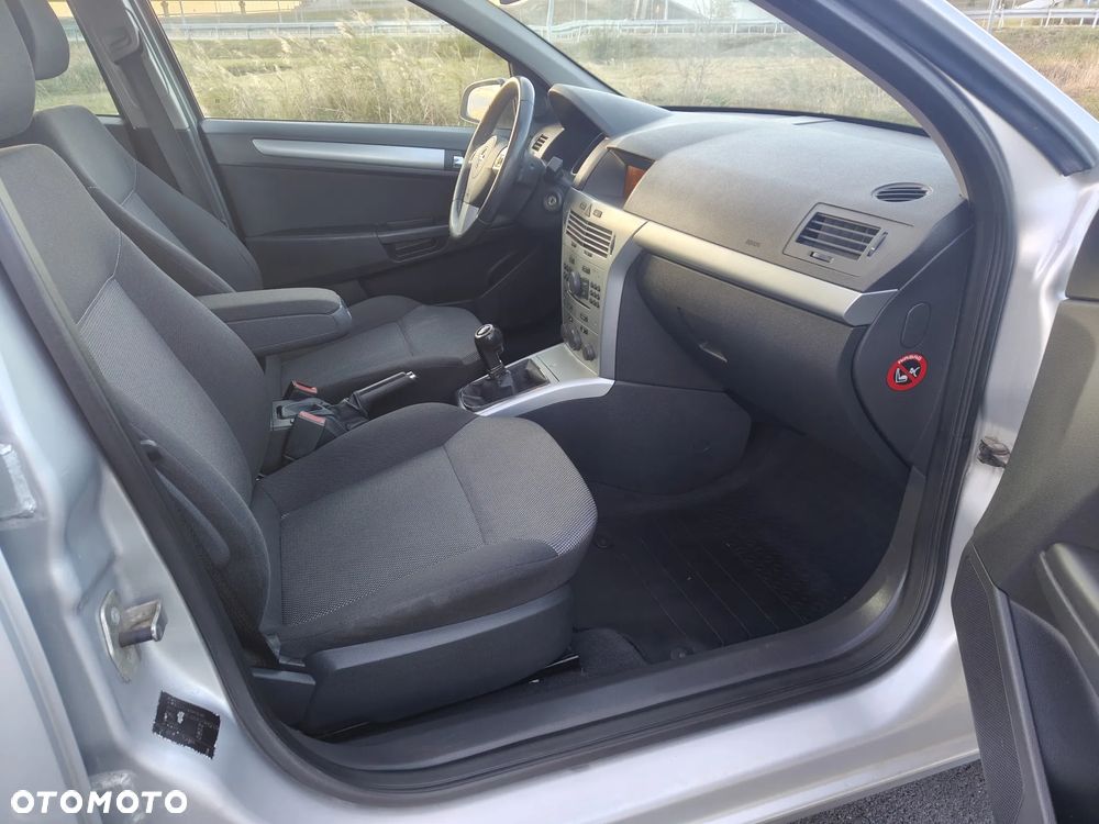 Opel Astra - 13