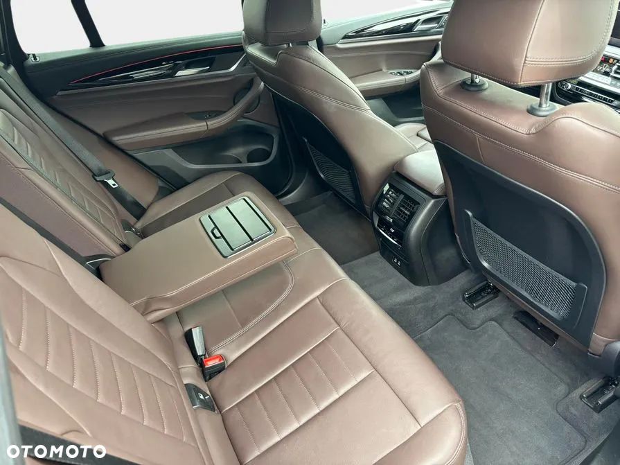BMW X3 xDrive30i - 23