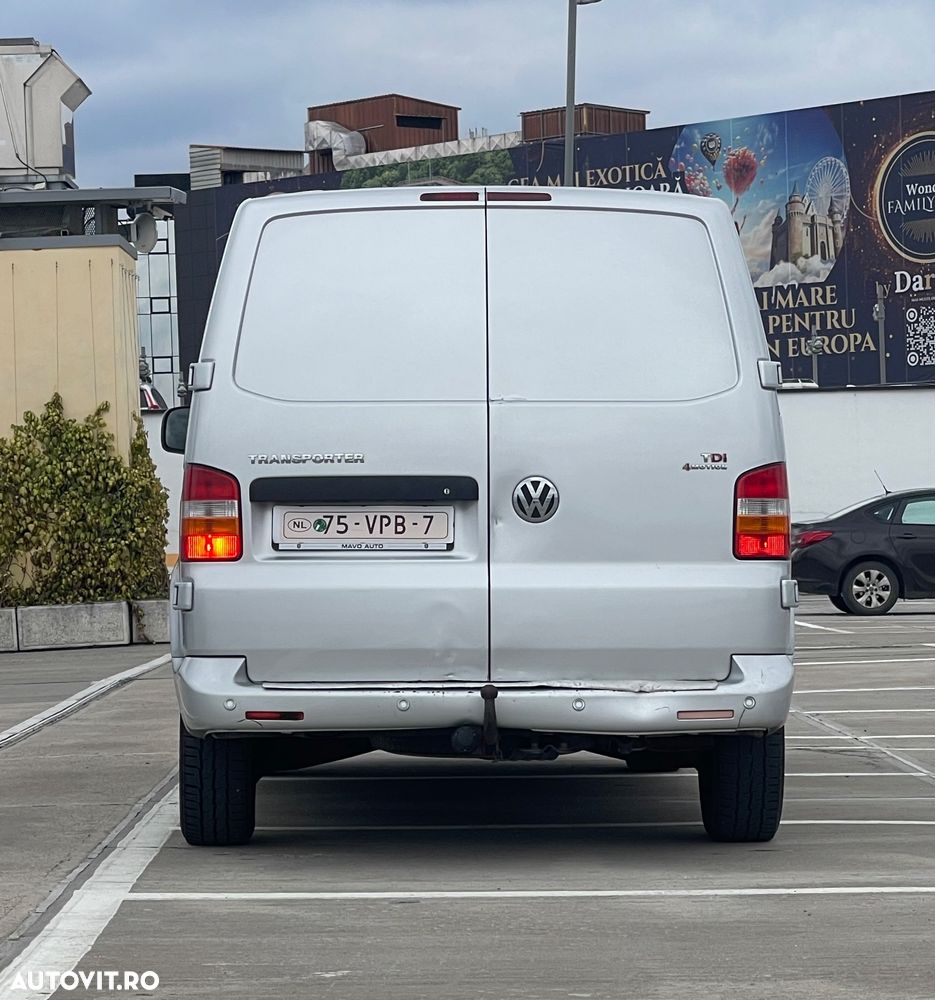 Volkswagen Transporter T5 - 6