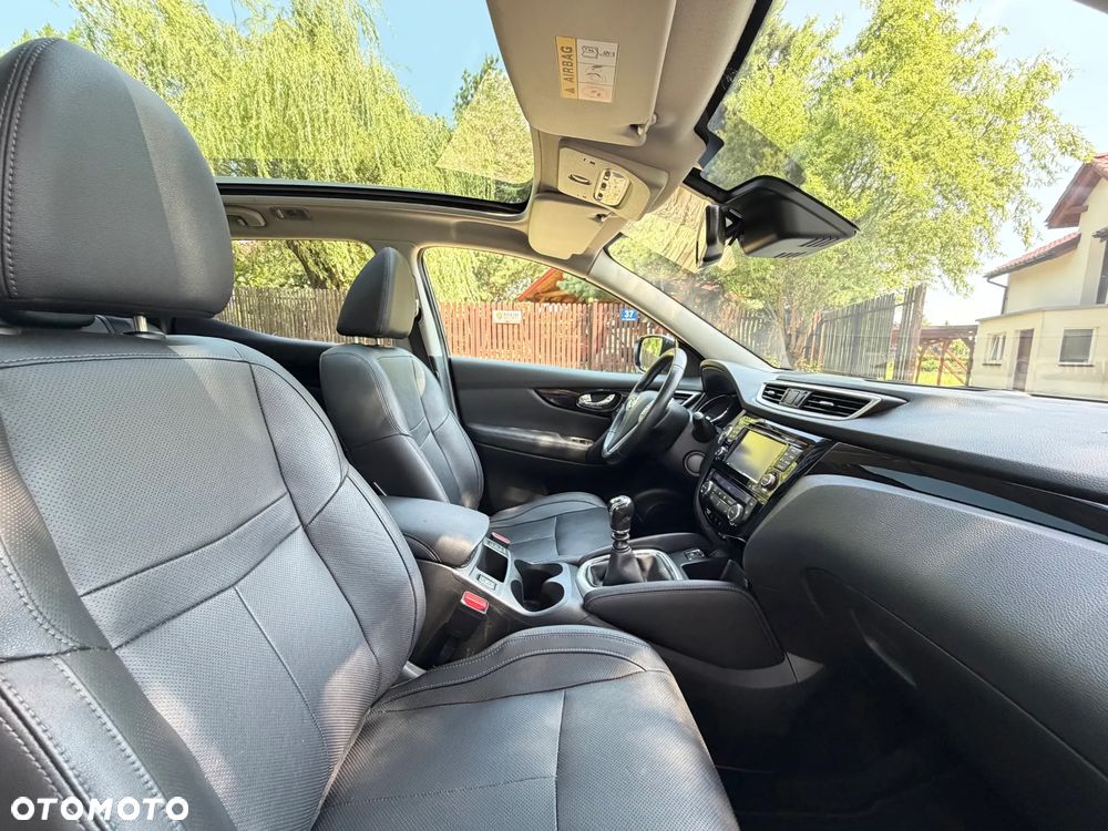 Nissan Qashqai 1.6 DIG-T Tekna+ - 27