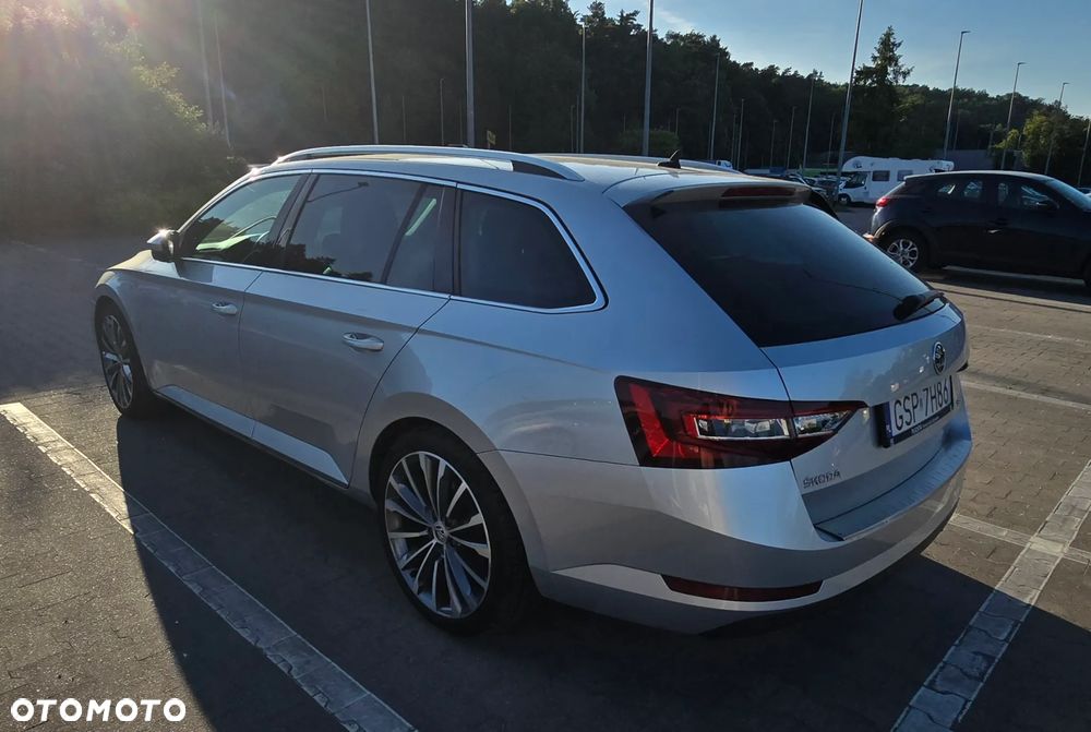 Skoda Superb 2.0 TSI Style DSG - 2