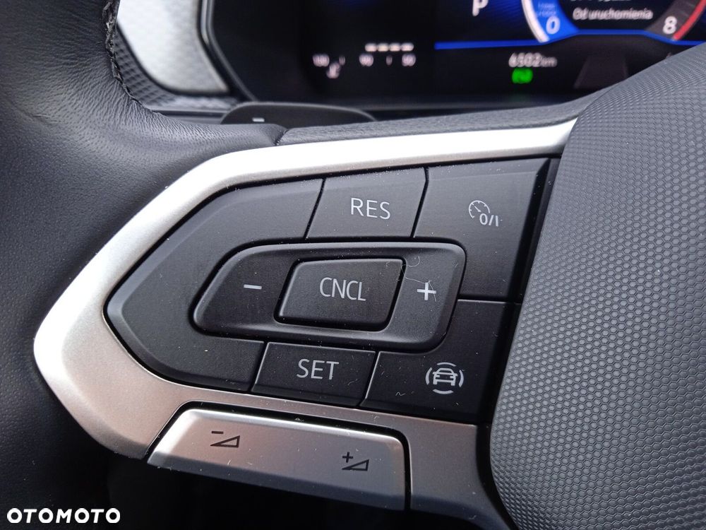 Volkswagen T-Cross 1.0 TSI Life DSG - 18