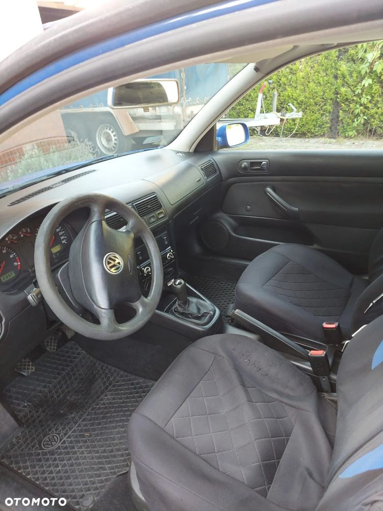 Volkswagen Golf IV 1.6 Comfortline - 8