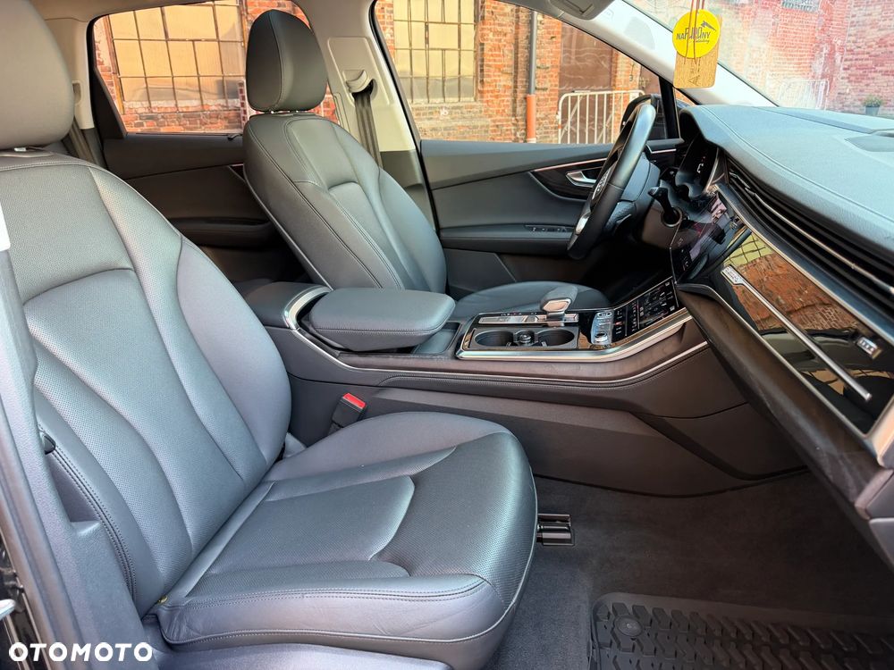 Audi Q7 SUV TFSI quattro 250 kW tiptronic S line business - 21