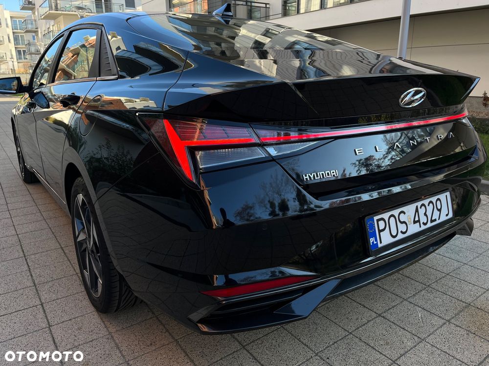 Hyundai Elantra 1.6 Smart - 8