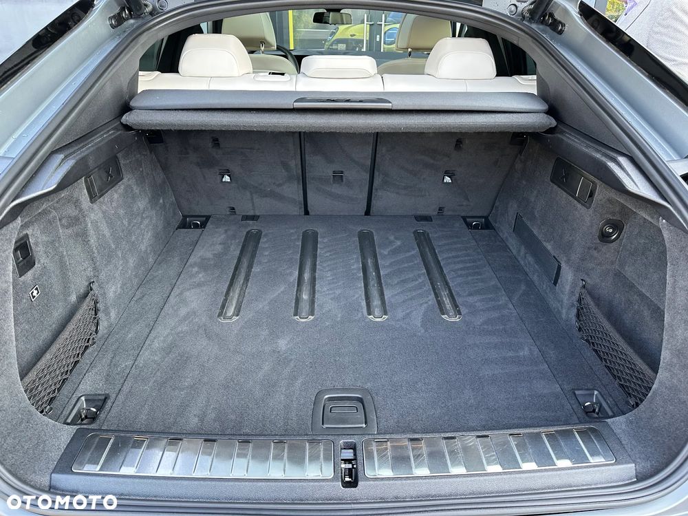BMW X6 M60i mHEV sport - 30