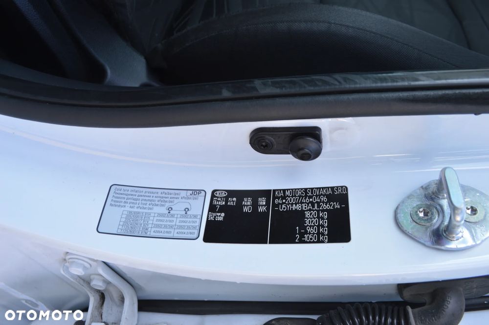 Kia Ceed - 23