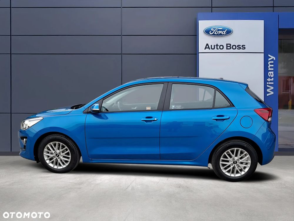 Kia Rio 1.2 L - 2