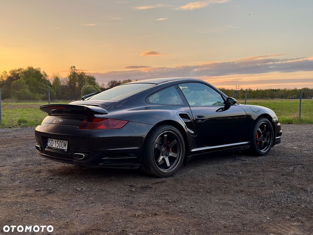 Porsche 911 - 17