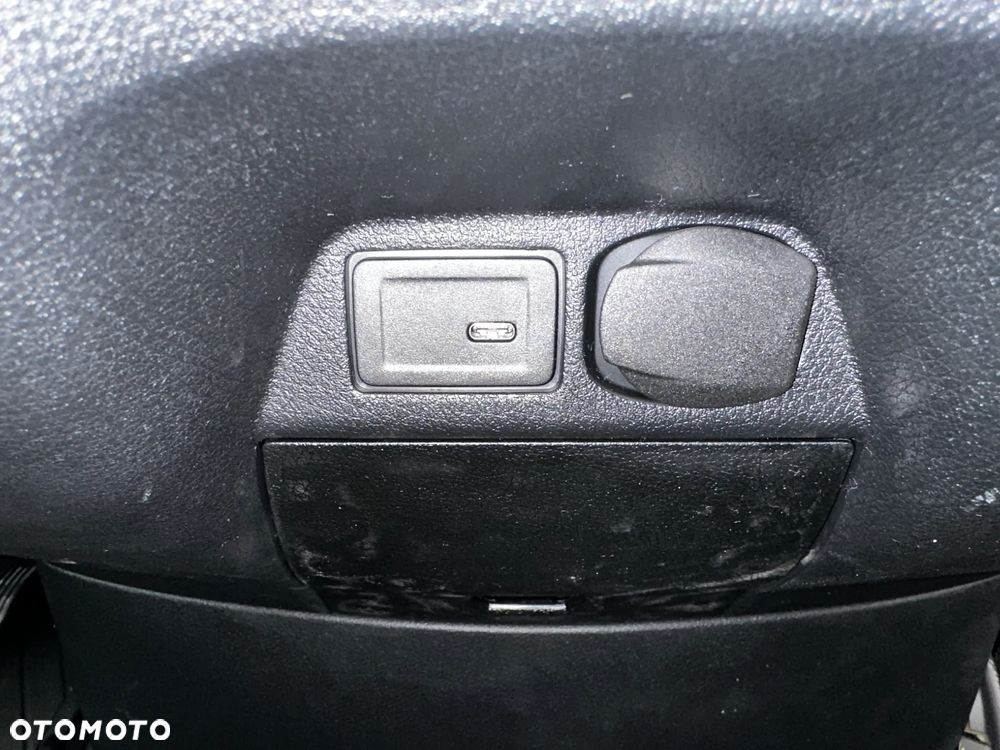 Mercedes-Benz Sprinter 317 CDI Furgon PRO Standard - 25