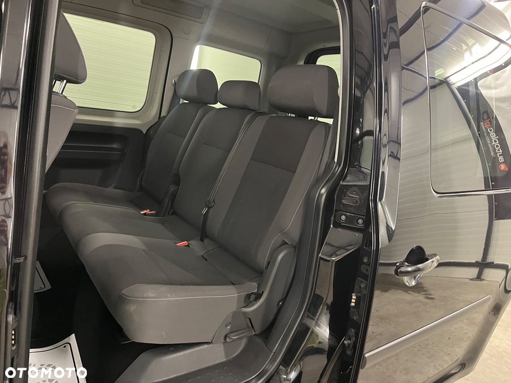 Volkswagen Caddy Highline - 17