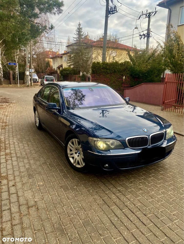 BMW Seria 7 740i - 1