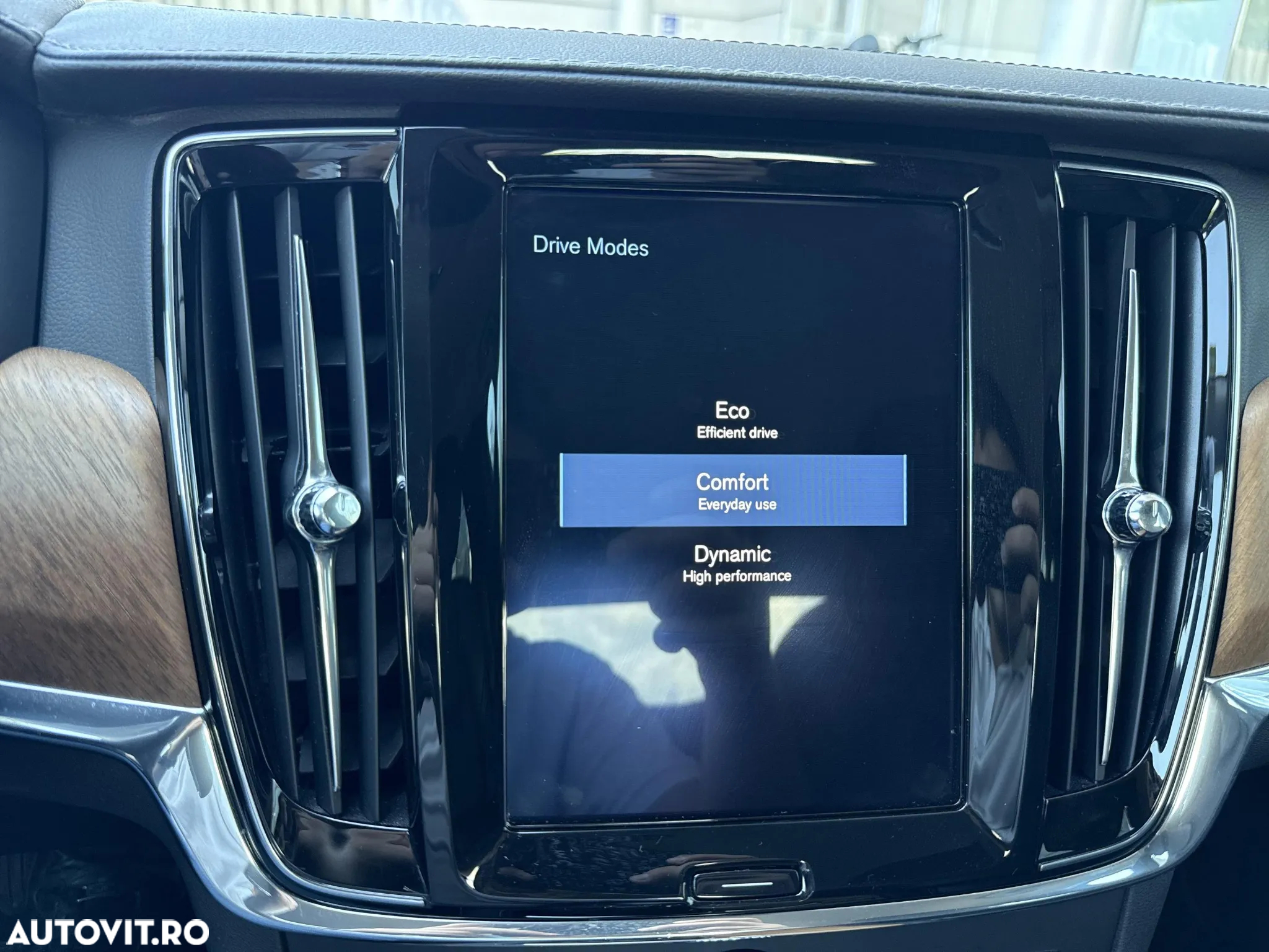 Volvo S90 D4 Inscription - 19