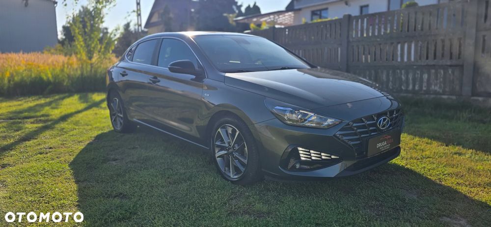 Hyundai i30 1.5 T-GDI 48V Comfort DCT - 9