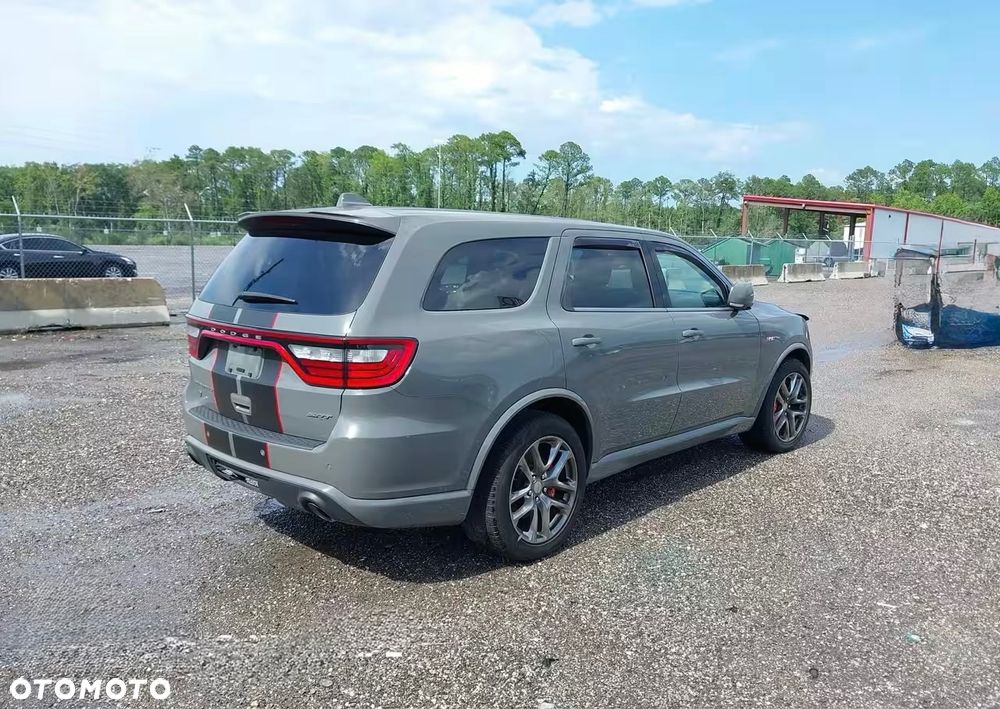Dodge Durango - 4