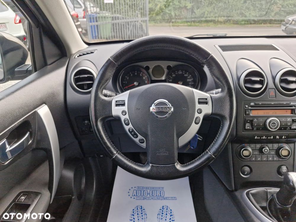 Nissan Qashqai - 32