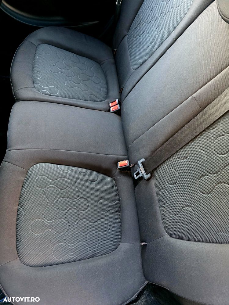 Hyundai i20 1.2 GL Comfort - 10