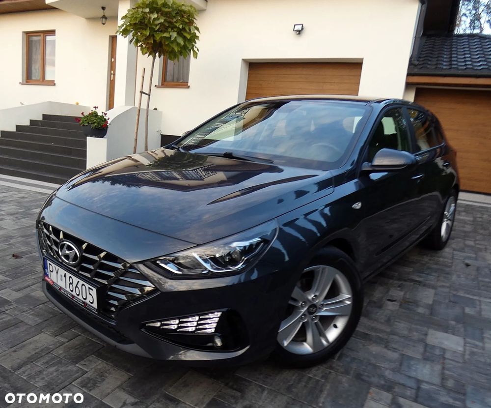 Hyundai i30 1.5 DPI Comfort - 12