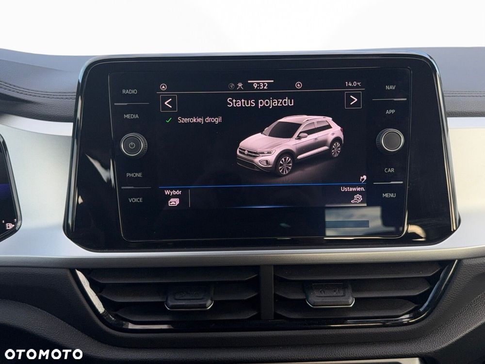 Volkswagen T-Roc - 22