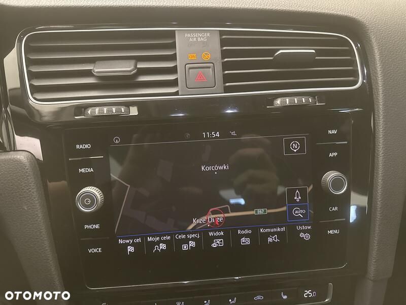 Volkswagen Golf - 15