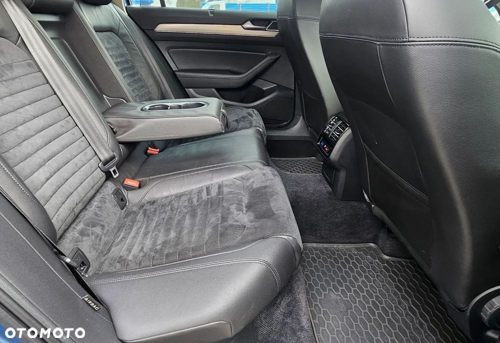 Volkswagen Passat 2.0 TDI BMT Highline DSG - 19