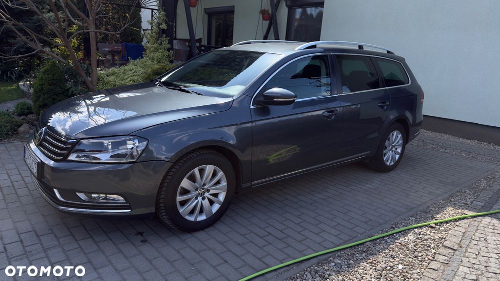 Volkswagen Passat 1.6 TDI BlueMotion Technology Comfortline - 8