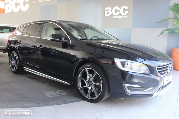 Volvo V60 Cross Country 2.0 D4 Plus Geartronic