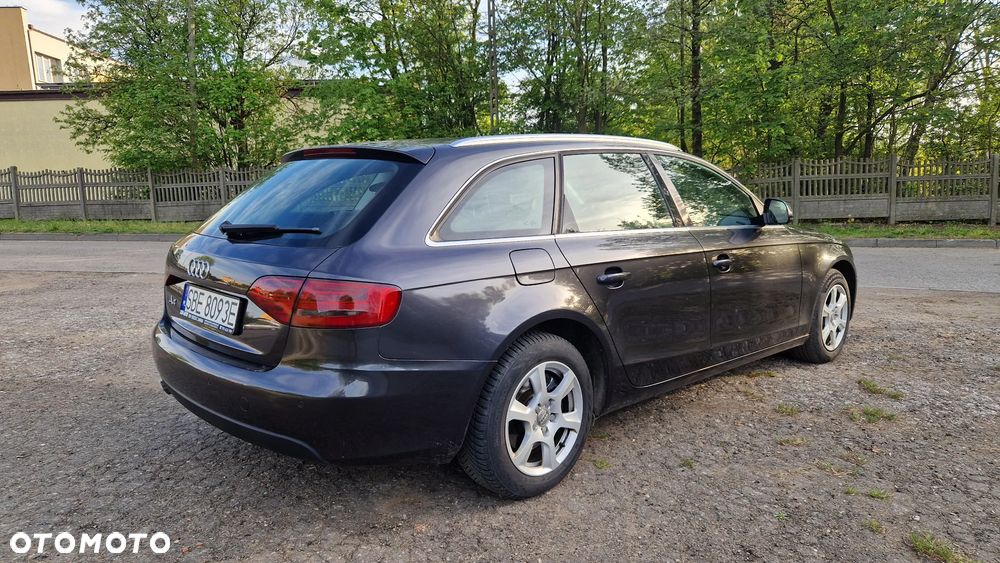 Audi A4 Avant - 5