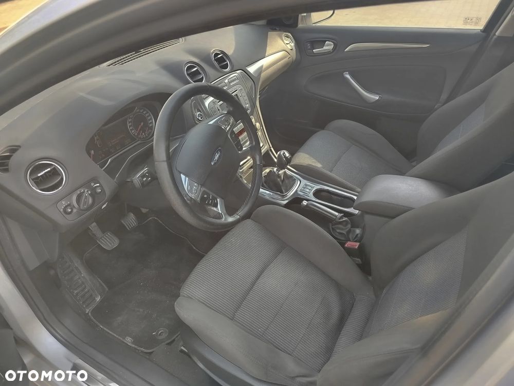 Ford Mondeo 2.0 TDCi Titanium - 7