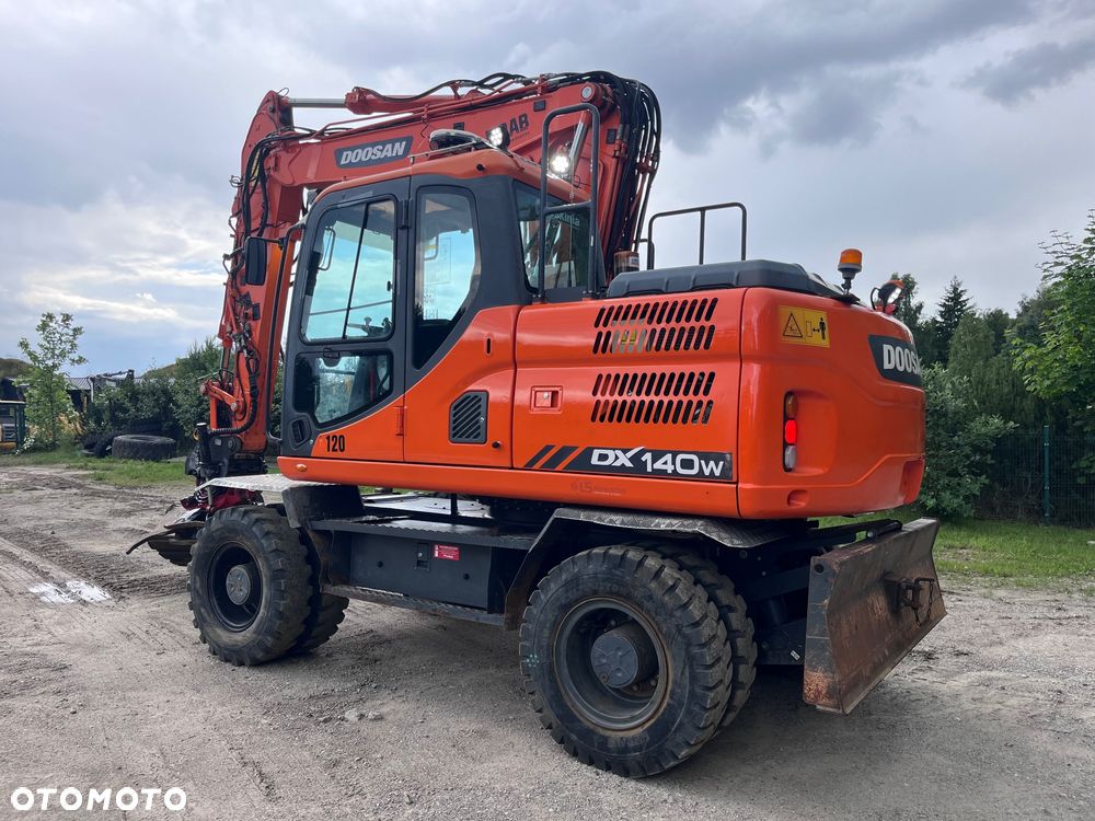 Doosan DX140W-3 - 4