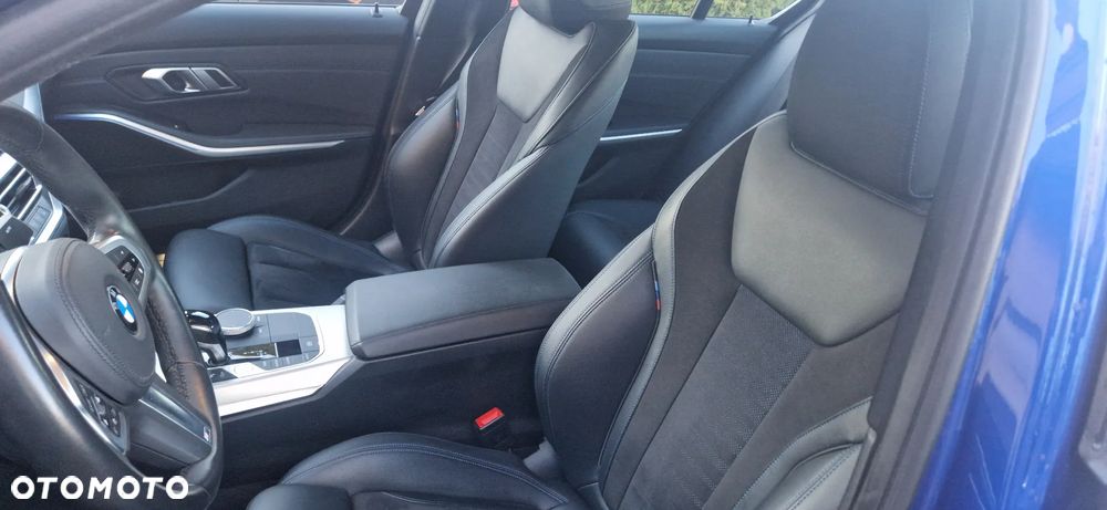 BMW Seria 3 318i M Sport - 7