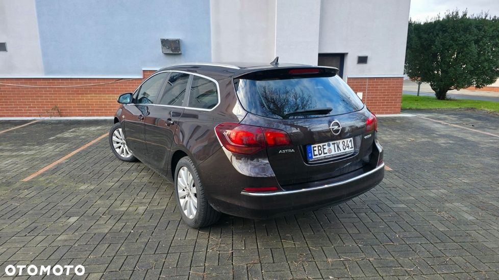 Opel Astra 1.6 CDTI DPF ecoFLEX TourerStart/Stop ENERGY - 6