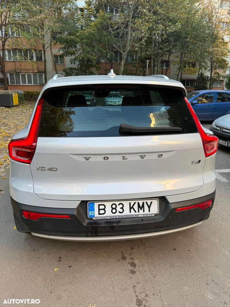 Volvo XC 40 T4 AWD Momentum - 3