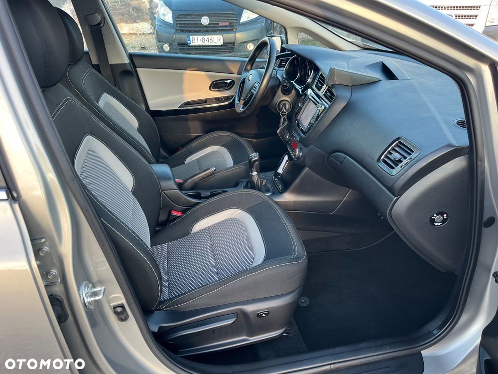 Kia Ceed 1.6 GDI ISG Spirit - 10