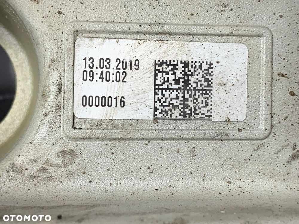 POKRYWA ZAWORÓW  PORSCHE PANAMERA (970) 2009 - 2017 4.8 4S 294 kW [400 KM] benzyna 2009 - 2013 - 4