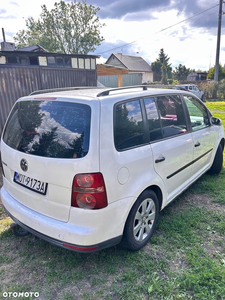 Volkswagen Touran 1.9 TDI Welcome - 4