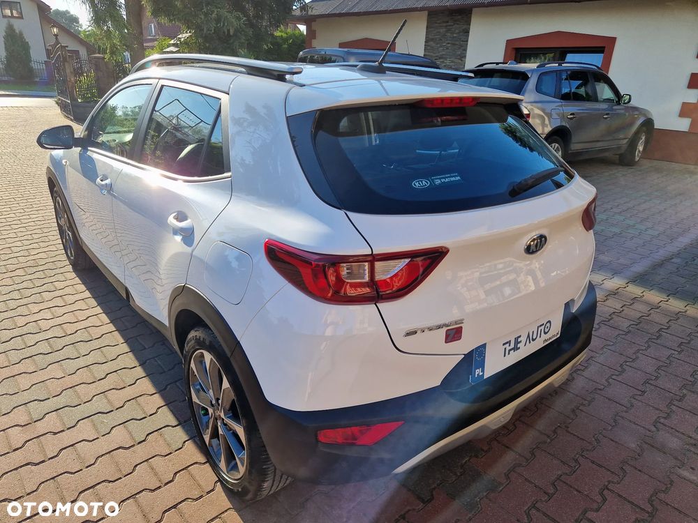 Kia Stonic 1.4 L - 34