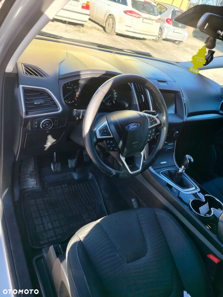 Ford S-Max 2.0 TDCi Trend - 3