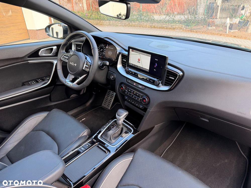 Kia ProCeed 1.5 T-GDI DCT7 OPF GT LINE - 19