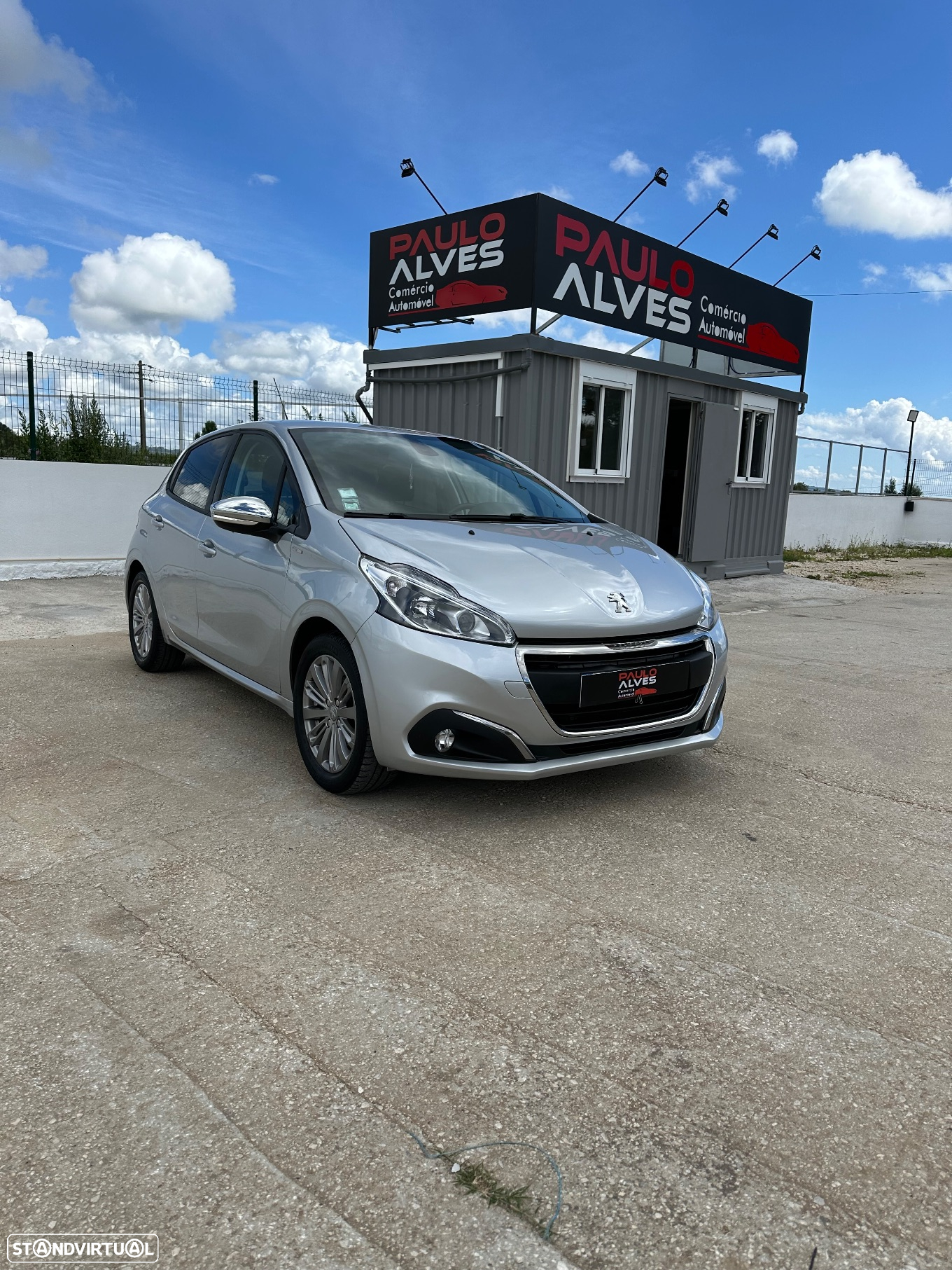 Peugeot 208 1.2 PureTech Style - 4
