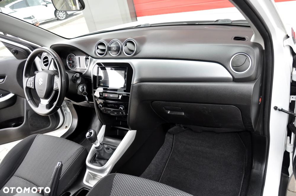 Suzuki Vitara - 28