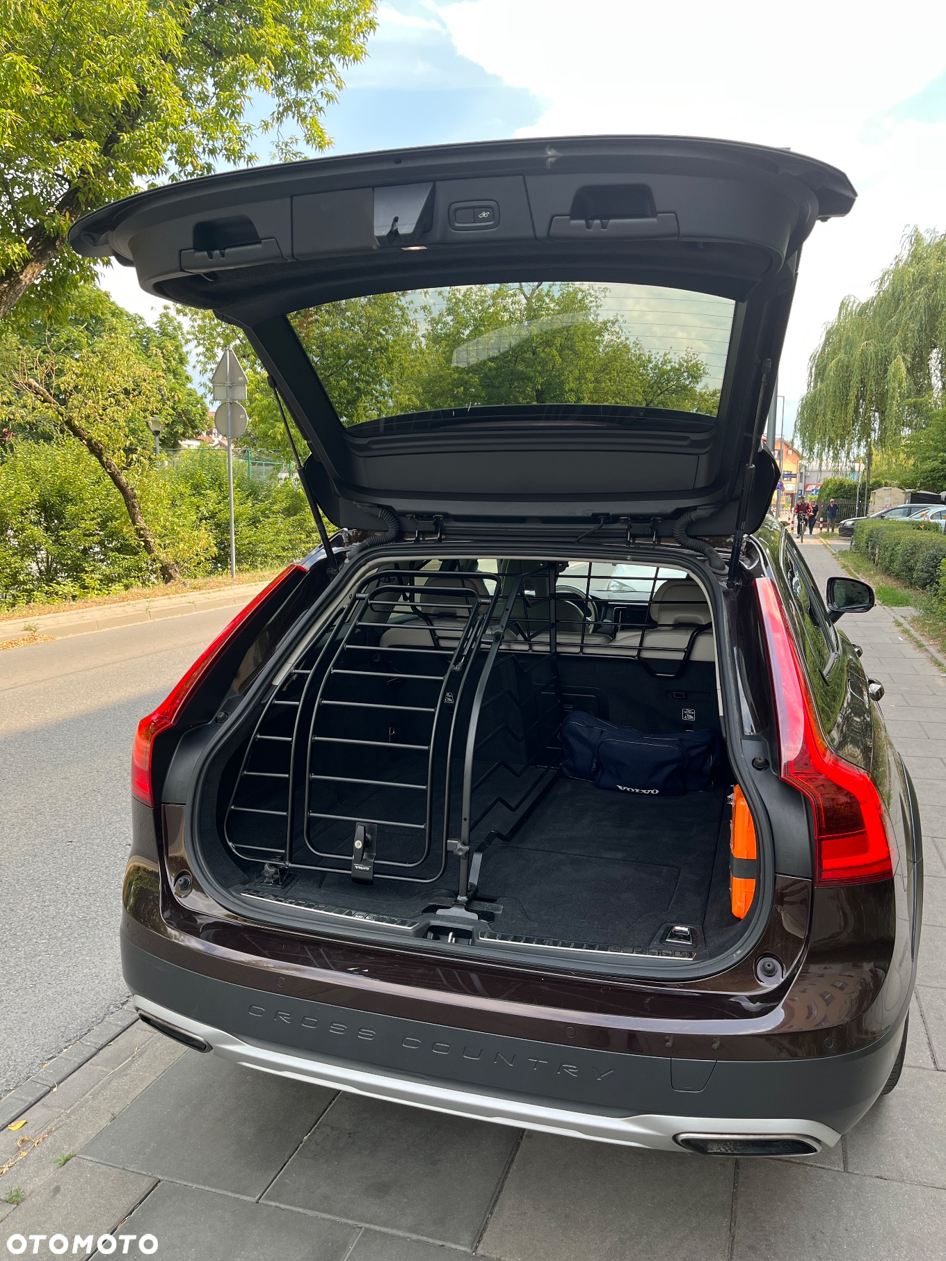 Volvo V90 Cross Country D5 AWD Pro - 6