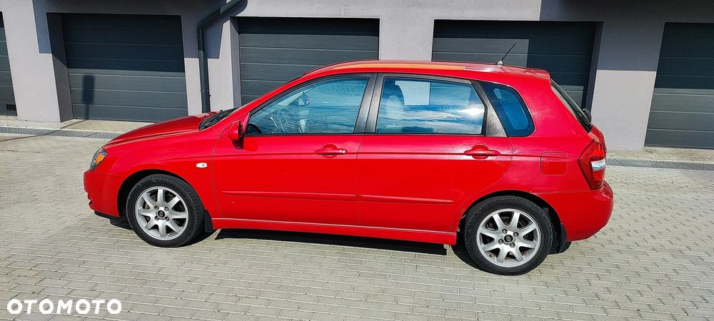 Kia Cerato - 13