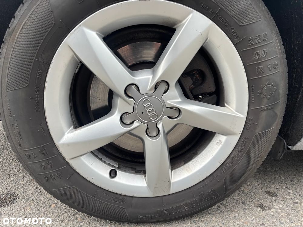 Audi A4 Avant 2.0 TDI Design S tronic - 13