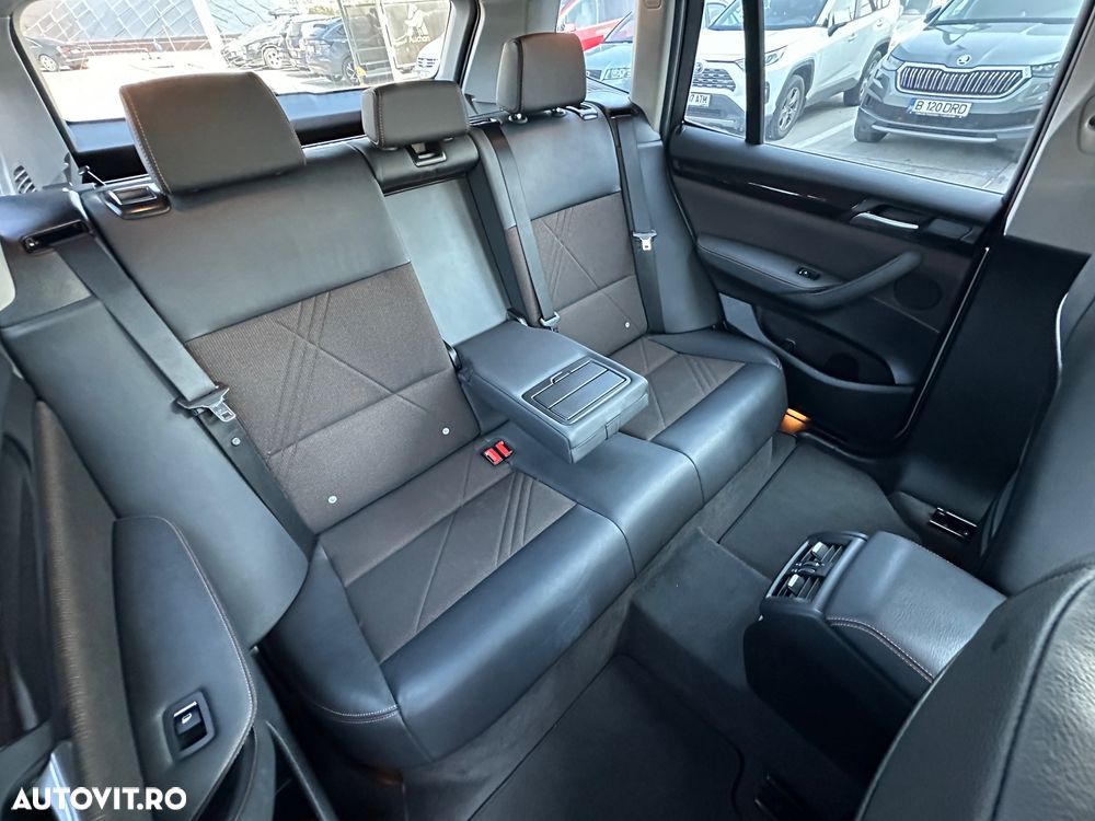 BMW X3 xDrive20d AT xLine - 7