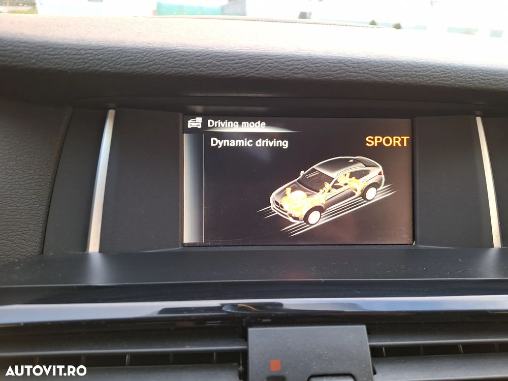 BMW X4 xDrive20d xLine - 14